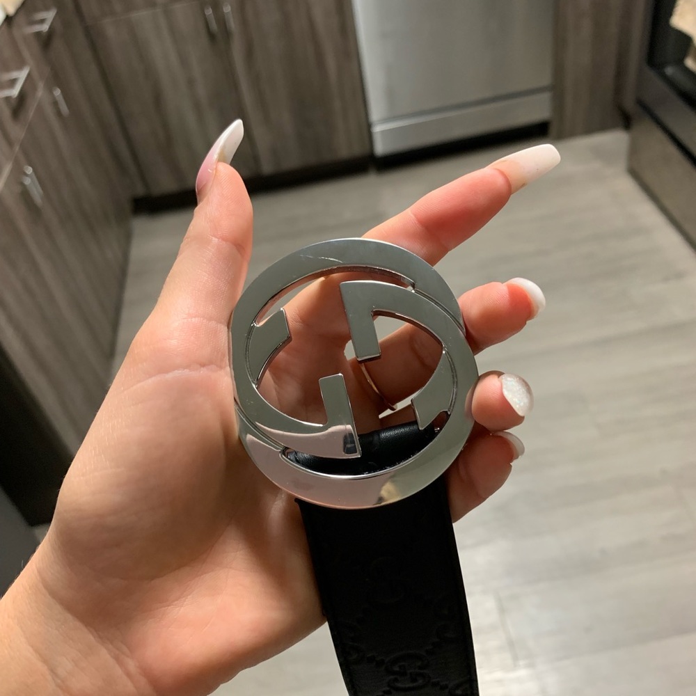 Gucci Belt Black, can sell cheaper on paypal/venmo
